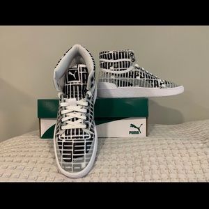 New in box! Puma high tops - woman’s 7.5